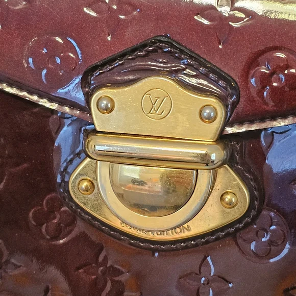 Louis Vuitton
Vernis Mirada Rouge Fauviste - Picture 6 of 15